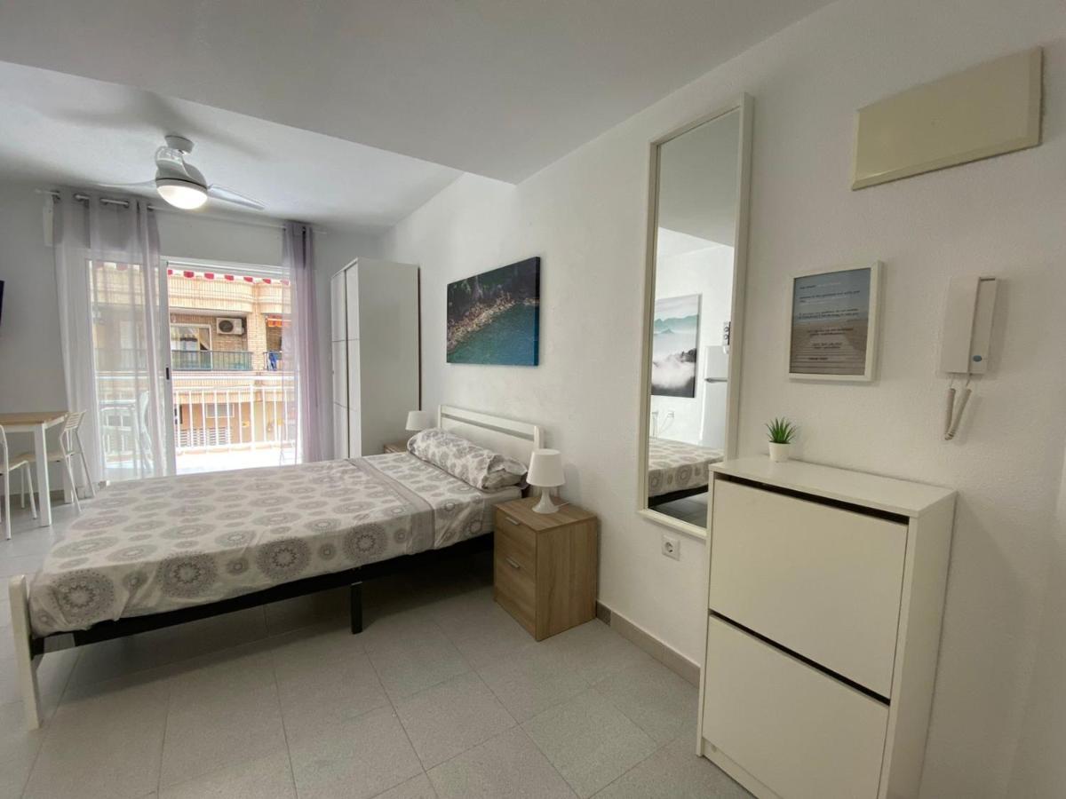 Estúdio Apartamento de 23m2 com 1 banheiro privativo em Torrevieja Exterior foto