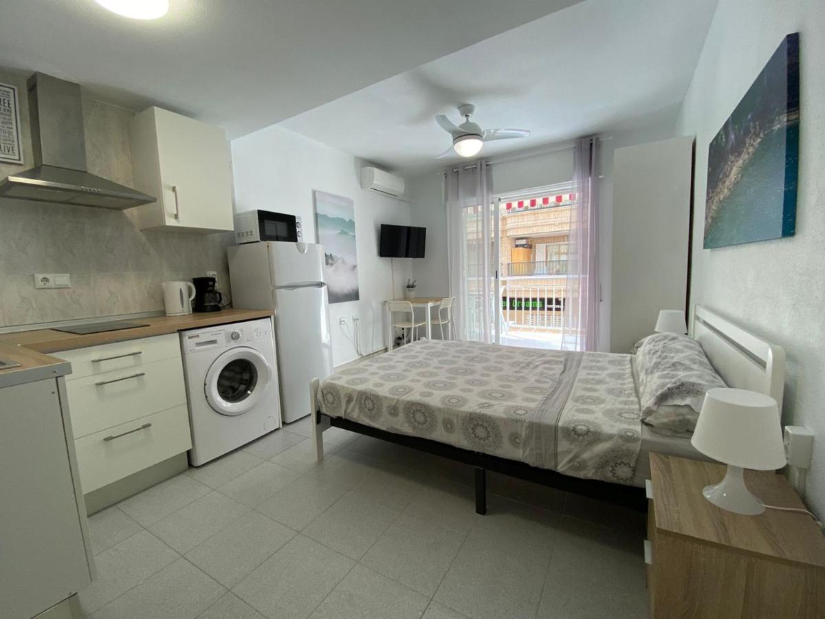 Estúdio Apartamento de 23m2 com 1 banheiro privativo em Torrevieja Exterior foto