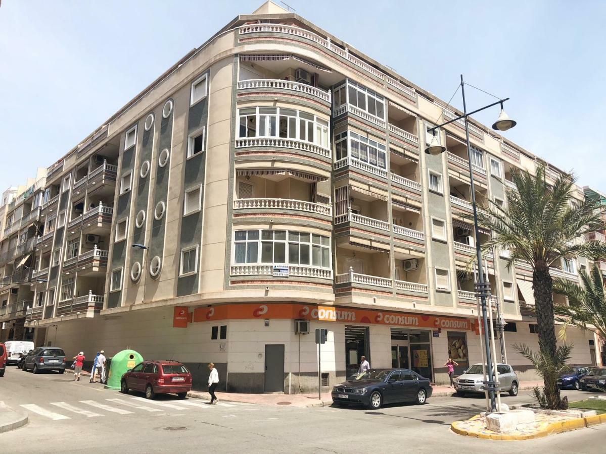 Estúdio Apartamento de 23m2 com 1 banheiro privativo em Torrevieja Exterior foto